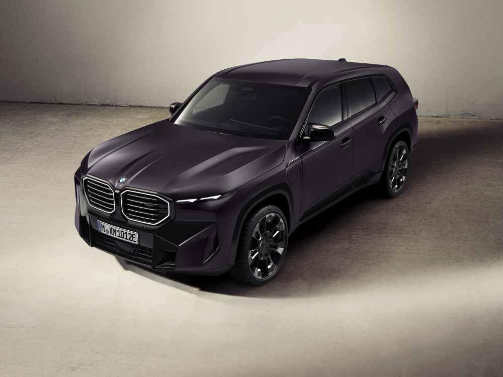 2025 BMW XM Kith